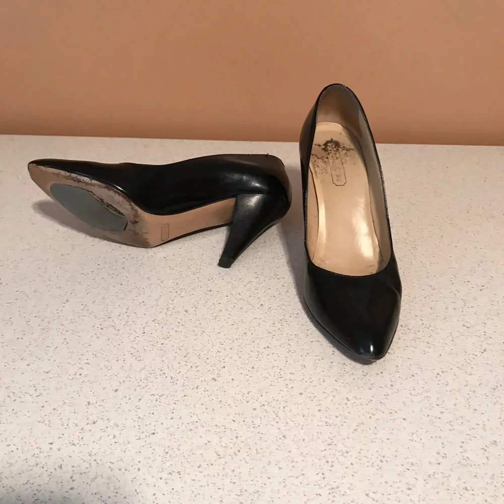 Black Coach Pumps - Picture 2 of 5
